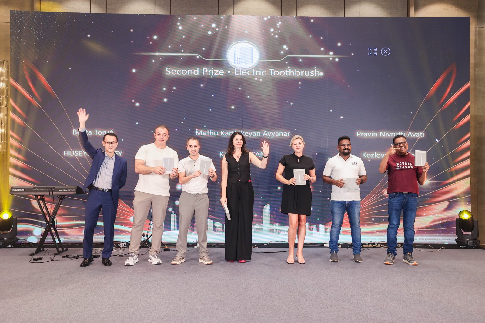 1764560446640771.jpg 1764560446640771.jpg