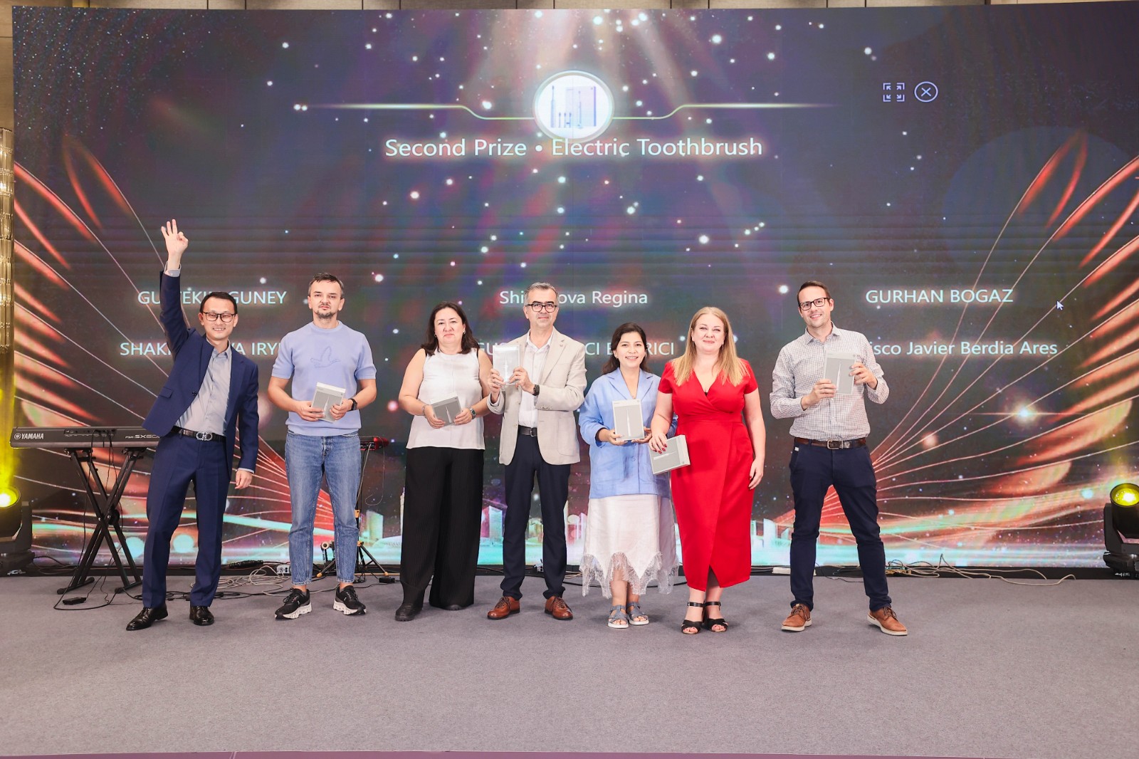 1764560446918061.jpg 1764560446918061.jpg