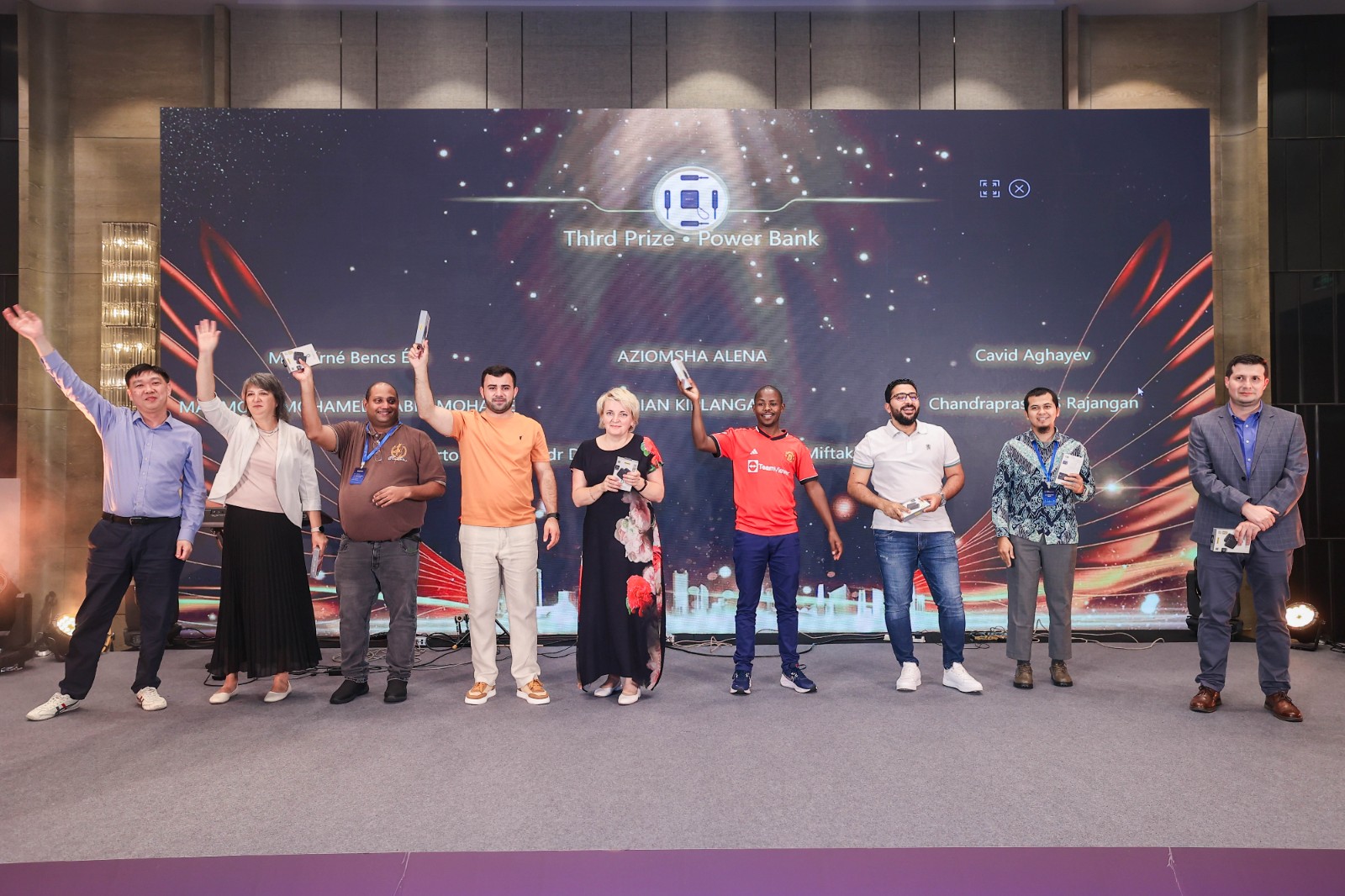 1764560448676575.jpg 1764560448676575.jpg